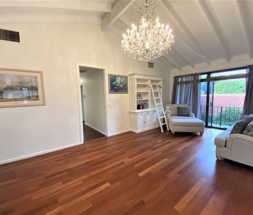 Perfect Family Home within Robertson State School Catchment - Photo 3