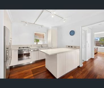 8/83 Howard Avenue, Dee Why, NSW 2099 - Photo 6