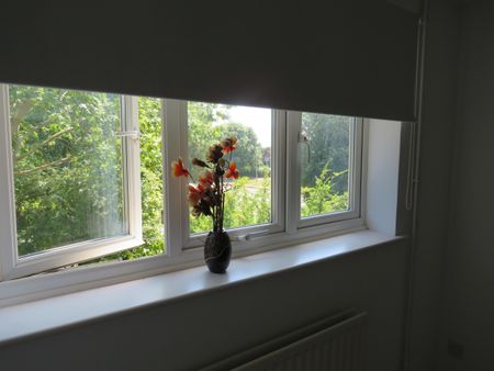 Shanklin Close, Waltham Cross, Cheshunt - Photo 3
