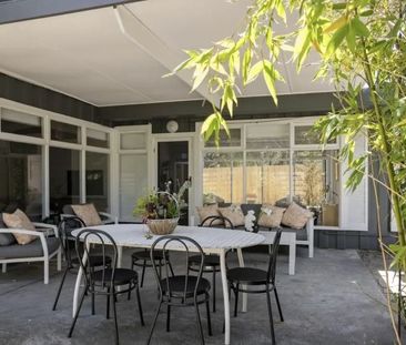 Coastal Family Home with room for the Caravan and Boat - Photo 1