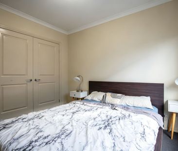 Your Perfect Family Home in Cranbourne East - Photo 6