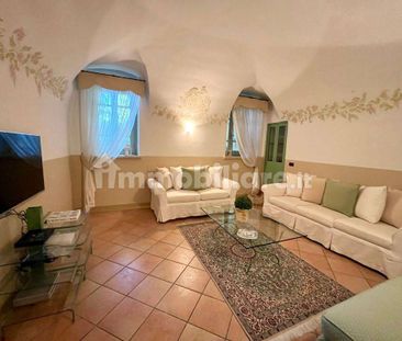 Appartamento ottimo stato, su più livelli, Corcagnano, Parma - Photo 3