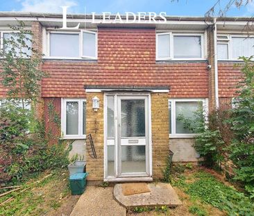 Chichester Close, Basildon, SS14 - Photo 4