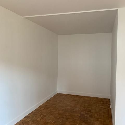 NANTERRE - RUE DE STALINGRAD : Studio 30.35 m² - Photo 1