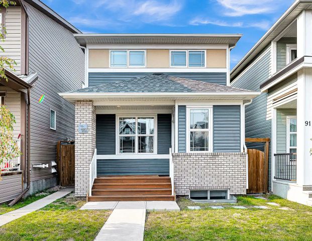 Spacious 4 Bedroom House For Rent in Livingston — 4 Bedrooms Main Floor - Photo 1