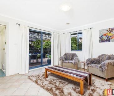 Enjoy a Central Location With Serene Surrounds - Photo 2