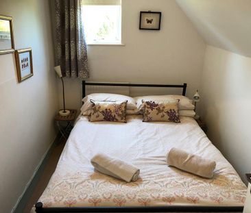 3 bedroom semi-detached house to rent - Photo 4