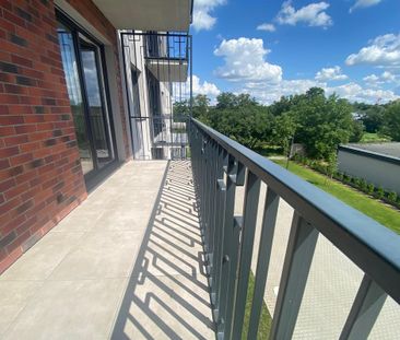 2 pokoje, 47m2, II piętro, winda, duży balkon, parking, os. Tarasy ... - Фото 4