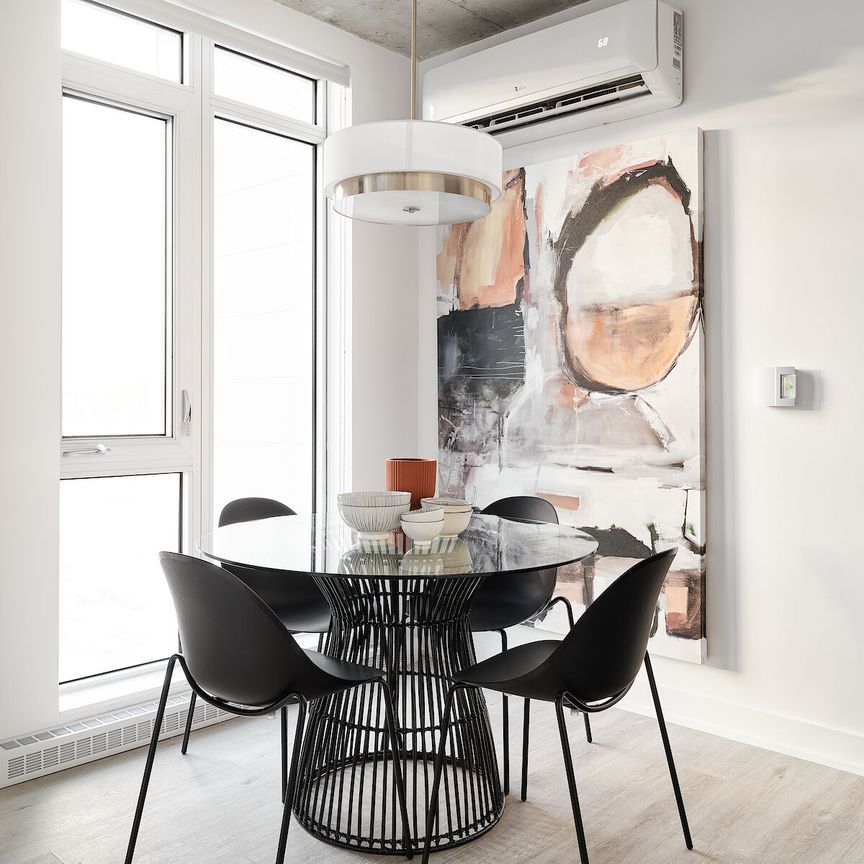 Brand New luxury apartments for rent in Gatineau Hull , 5 minutes from Ottawa / Call us at - 819-303-4918 - Photo 1