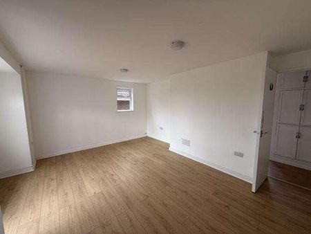 Edale Close, Derby, DE22 - Photo 2