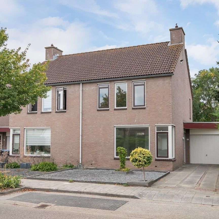 Te huur: Huis Martinus Nijhofflaan in Kloetinge - Foto 1