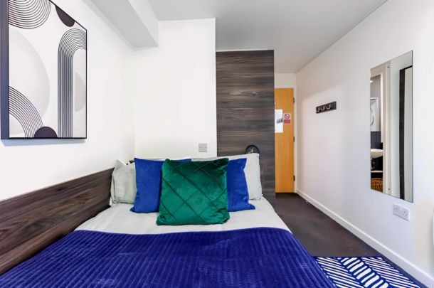 Classic Ensuite - Photo 1