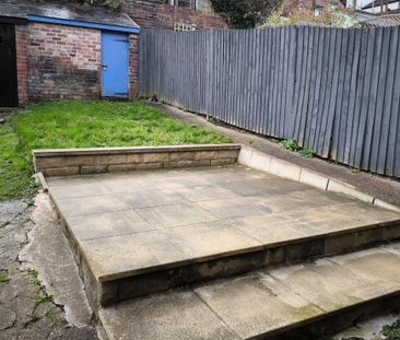 3 bedroom terraced house to rent - Photo 6