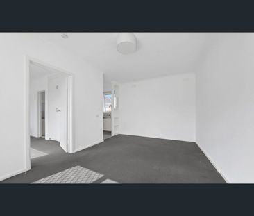 10/12 Rosedale Avenue, Glen Huntly, Vic 3163 - Photo 5