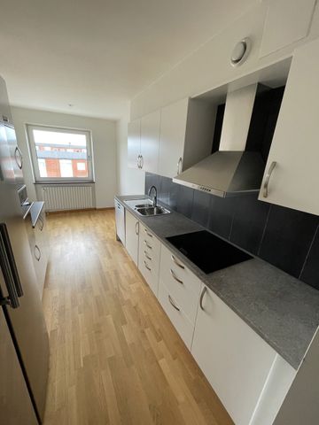 Docentgatan 9 D, Hermodsdal - Photo 3