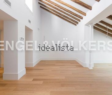 Alquiler de ático en Calle de Génova - Photo 4