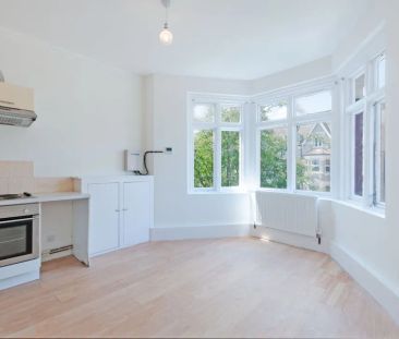 Chichele Road - Photo 5