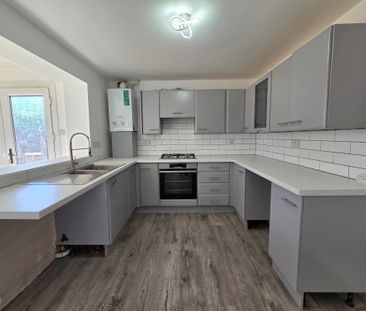 Kimpton Close, Lee-On-The-Solent - Photo 3