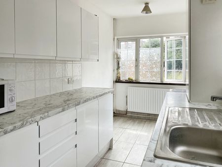 Bishop Road, Essex, Chelmsford - Photo 2