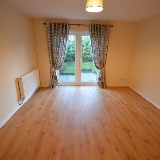 2 bedroom semi-detached bungalow to rent - Photo 1