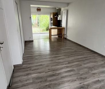 Maison mitoyenne 1 côté Lille Secteur Lille - Photo 6