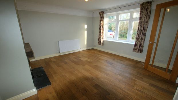 3 Foxwood Lane, BURFORD OX184JH - Photo 1