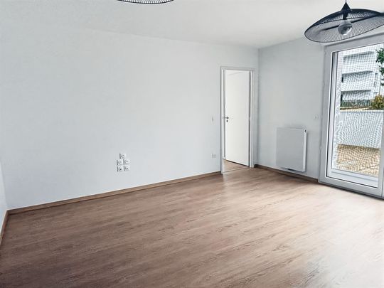 Location Appartement 4 pièces 71m² CHAMALIERES 63400 - Photo 1