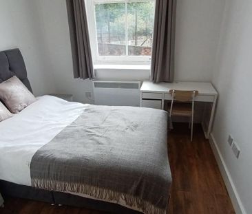 1 bedroom semi-detached house to rent - Photo 4