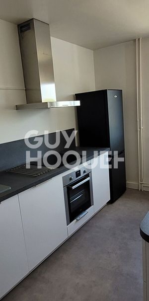 BEL APPARTEMENT 3 PIECES DE 65M2 MEUBLE - PROCHE RER A - Photo 1