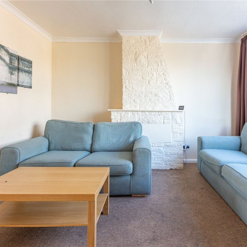 Hunters Way, - Photo 1