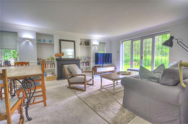 5 bedroom detached house to rent - Photo 1