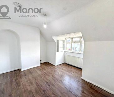 3 bedroom semi-detached house to rent - Photo 4