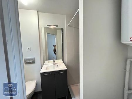 Location Appartement 1 pièce 22m² POITIERS 86000 - Photo 4