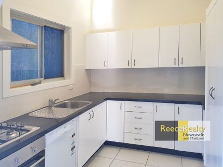 11 Illoura Street, Wallsend - Photo 2