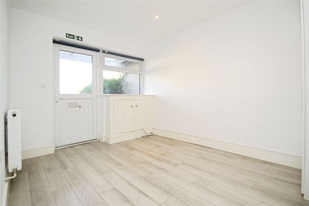 5 bedroom house to rent - Photo 2