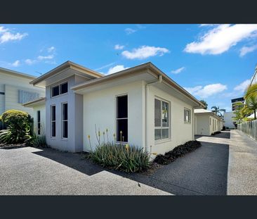 1/23 Baden Powell St, Maroochydore, Qld 4558 - Photo 1
