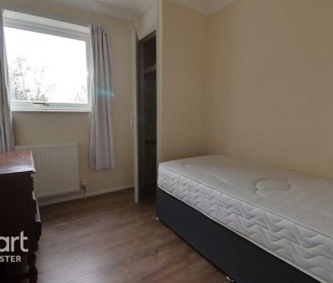 4 bedroom terraced house to rent - Photo 1