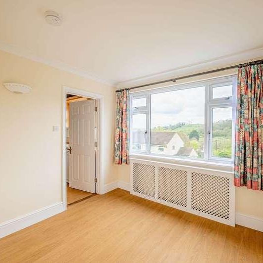 Leighton Road, Weston, BA1 - Photo 1