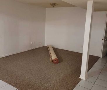 For Lease - 13 Pennsylvania Avenue, Brampton, Ontario - Photo 1