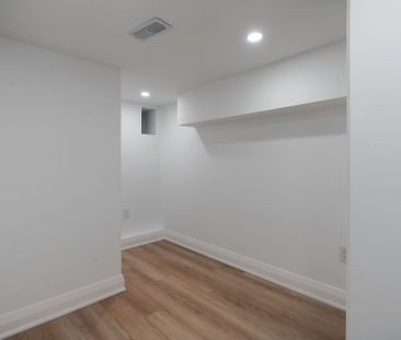 For Lease - 2555 Dundas Street Unit# Basement, Toronto, Ontario - Photo 4