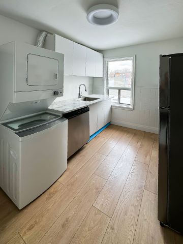 For Lease - 77 Northcote Avenue Unit# 2nd Floor, Toronto, Ontario - Photo 5