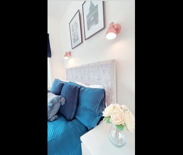 3 Bed Semi-Detached House, Bank Lane, M6 - Photo 5