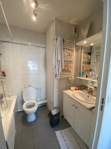 Location Appartement 2 pièces 34m² - Photo 4