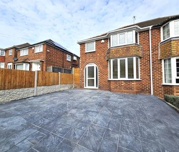 3 bedroom semi-detached house to rent - Photo 4