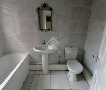 1 bedroom in a house share to rent - Photo 6