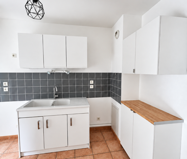 Location Appartement 2 pièces 48m² DIJON 21000 - Photo 1