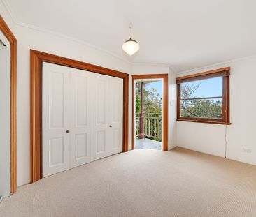 Character home in Prime Location - Photo 3