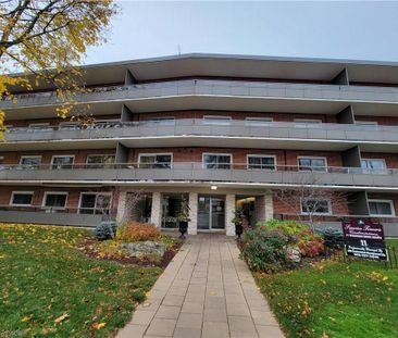 For Lease - 11 Woodman Drive Unit# 210, Hamilton, Ontario - Photo 3