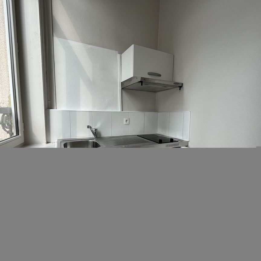 Location Appartement 2 pièces 35m² LILLE 59000 - Photo 1