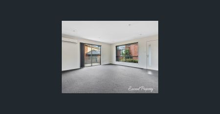 Three Bedroom Unit in Oakdowns - Photo 2